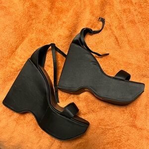 Black forever 21 strappy platform wedges
